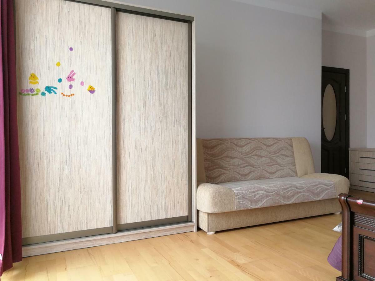 Np Sunshine Hostel Рибьє Екстер'єр фото