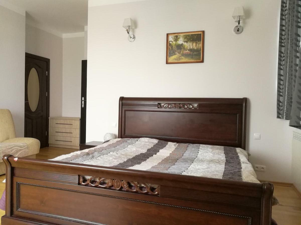 Np Sunshine Hostel Рибьє Екстер'єр фото