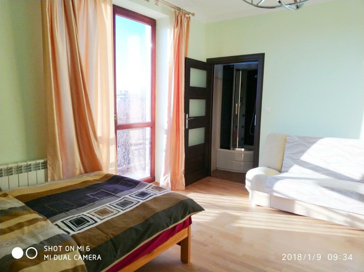 Np Sunshine Hostel Рибьє Екстер'єр фото