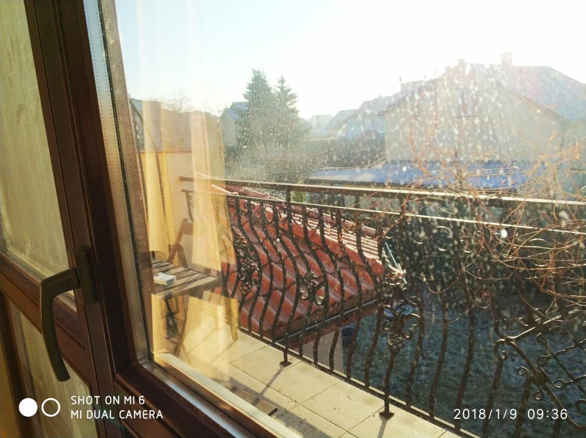 Np Sunshine Hostel Рибьє Екстер'єр фото
