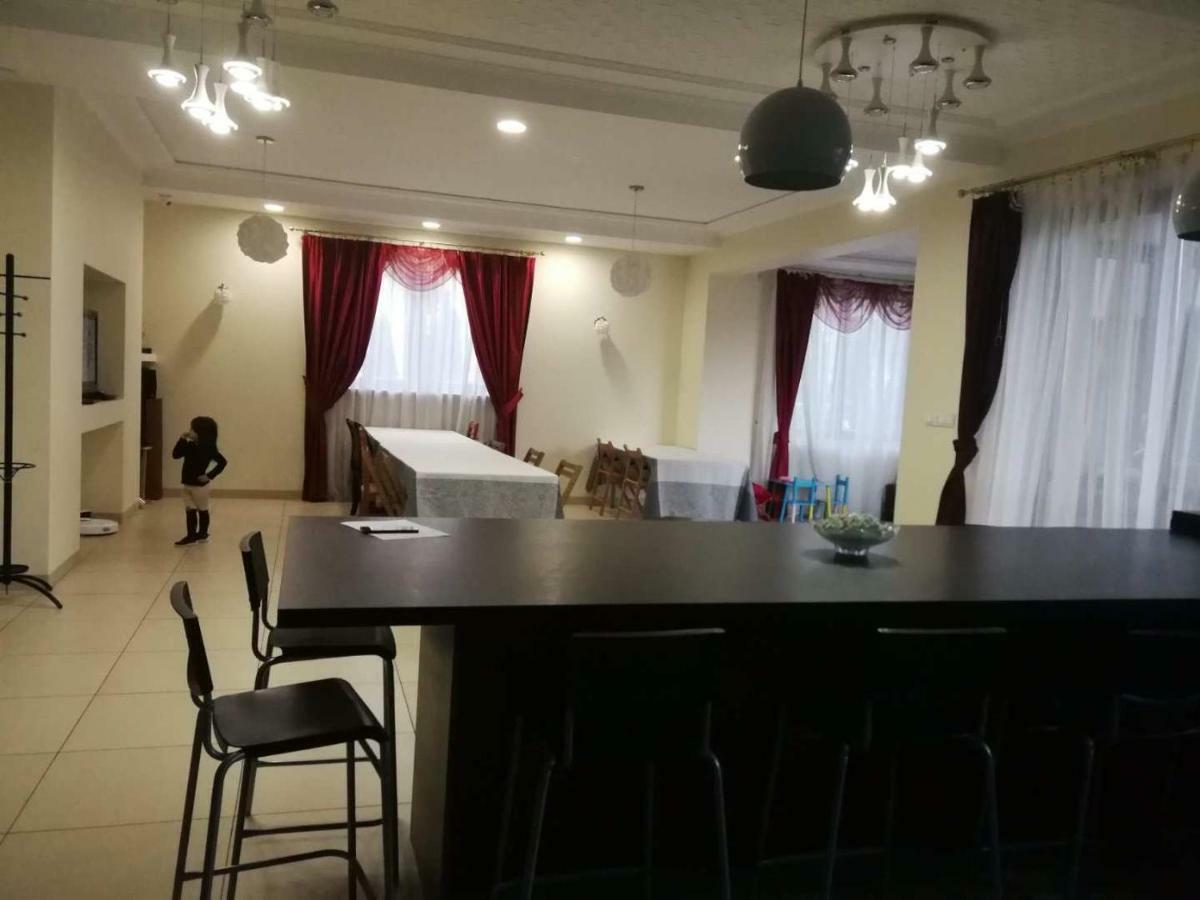 Np Sunshine Hostel Рибьє Екстер'єр фото